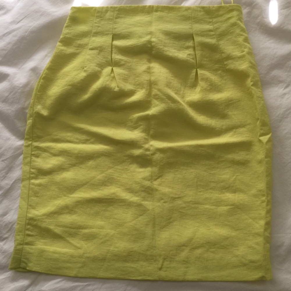 Ali Ro High Waisted Pencil Skirt